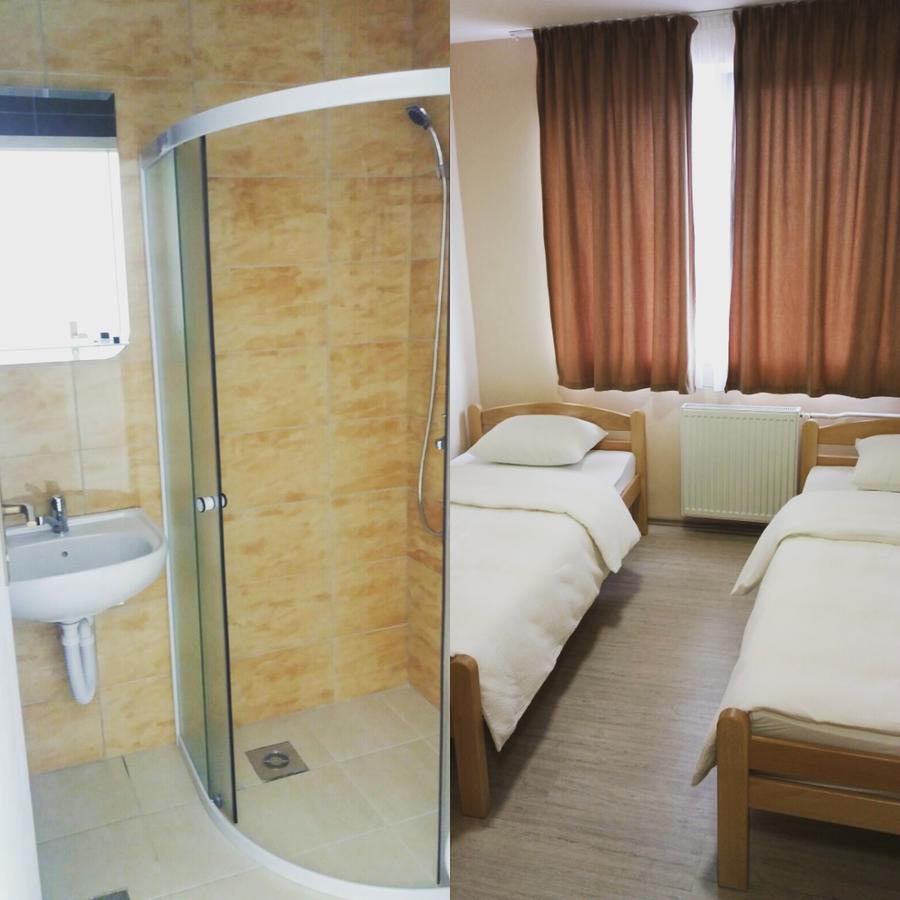 City Hostel บันยาลูกา ภายนอก รูปภาพ