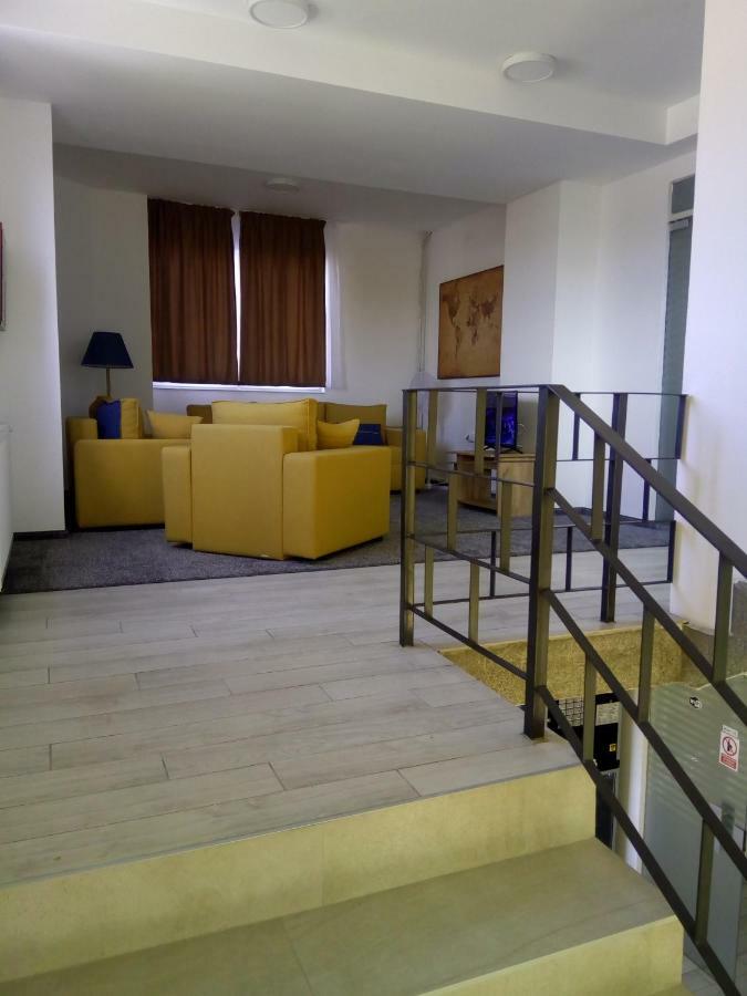 City Hostel บันยาลูกา ภายนอก รูปภาพ